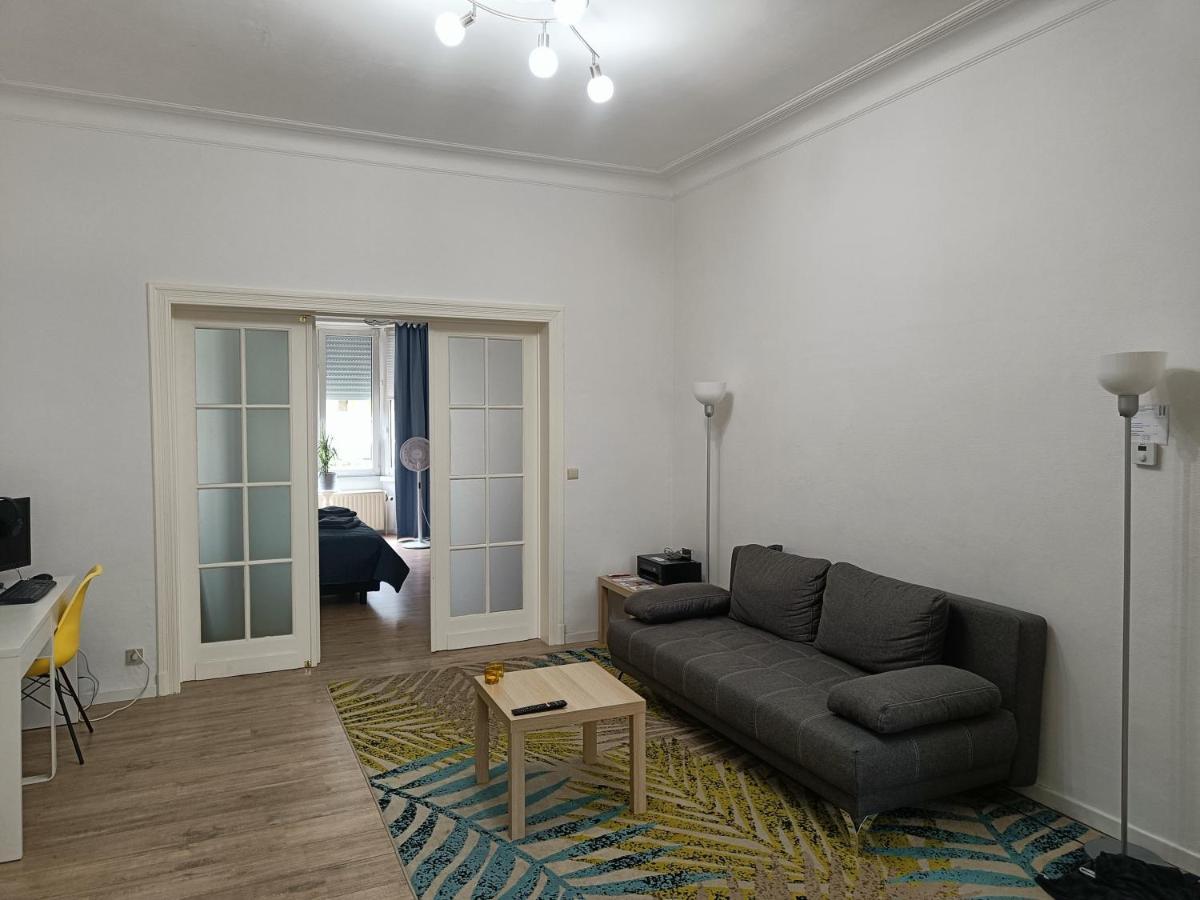 The Brussels-Laken Appartement Экстерьер фото