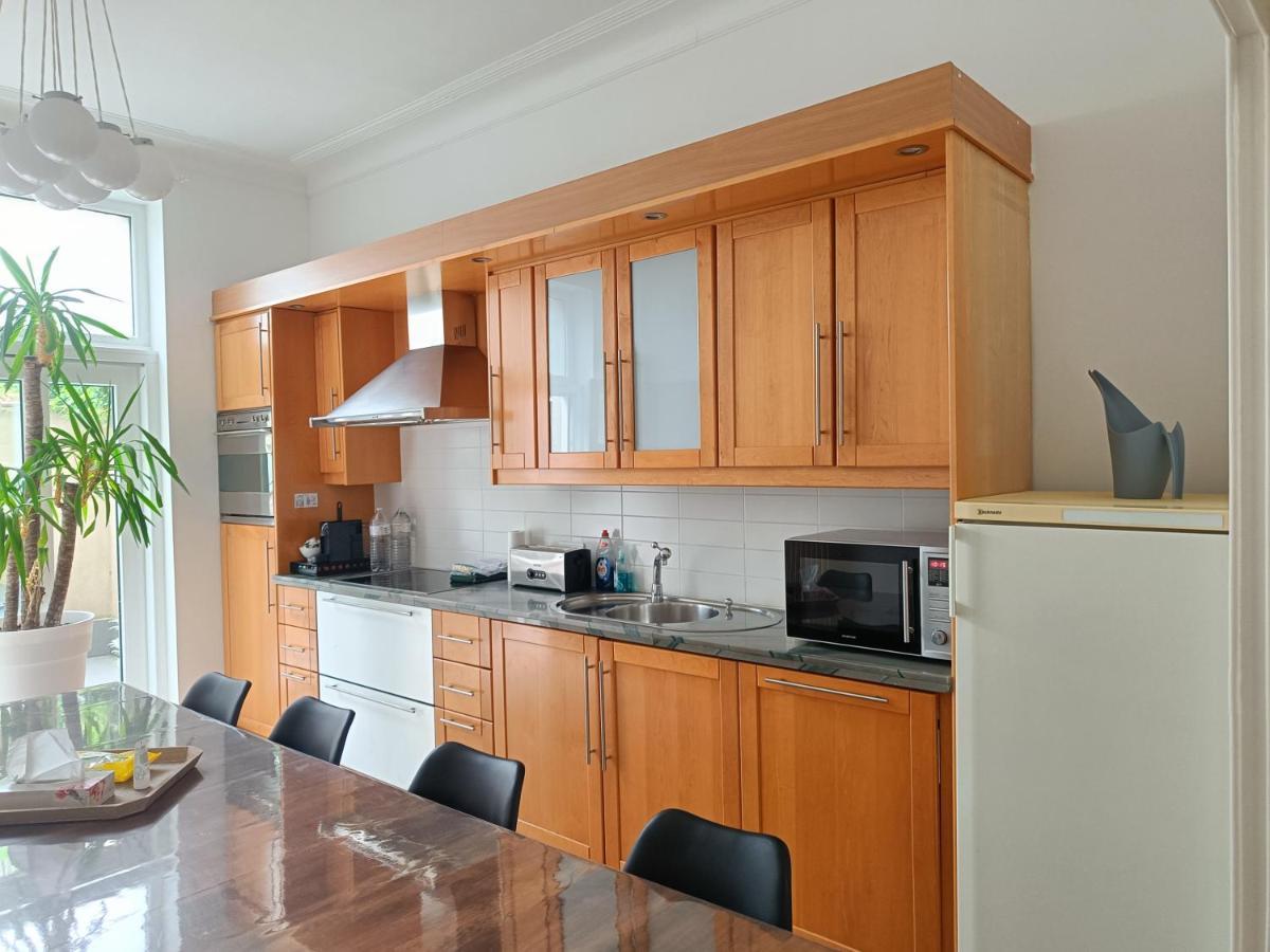 The Brussels-Laken Appartement Экстерьер фото